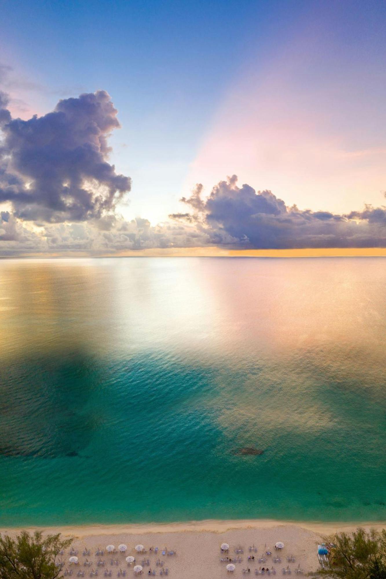 The Westin Grand Cayman Seven Mile Beach Resort & Spa West Bay Exterior foto